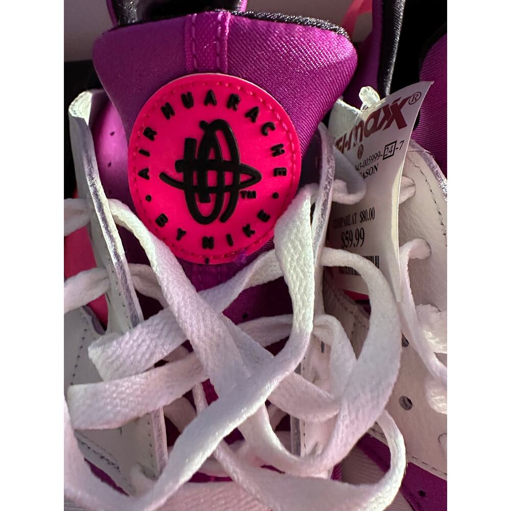 BRAND NEW - Nike Air Huarache Women’s Shoe 11.5 - Picture 8 of 10